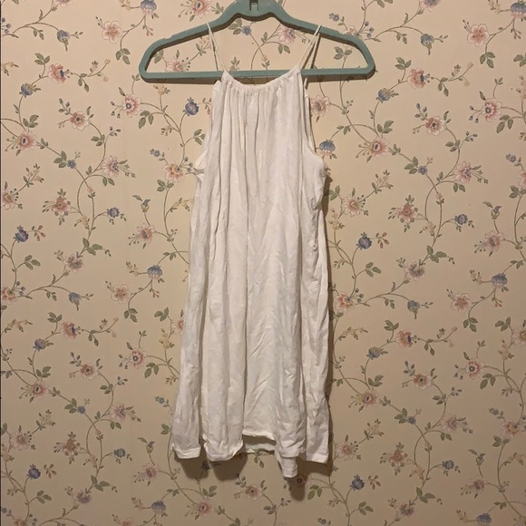 White Summer Dress - Picture 4 of 5